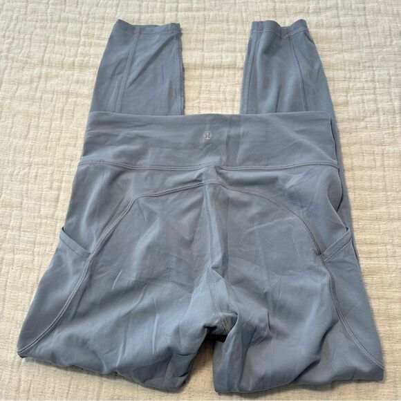 Lululemon Invigorate High-Rise Tight 25" Chambray pockets size 8 - Picture 8 of 14